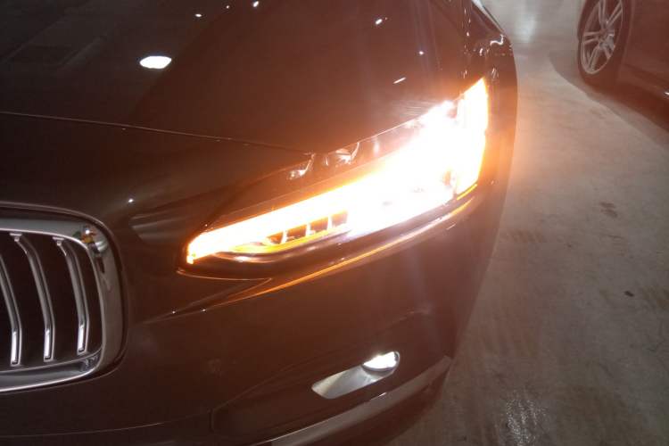 Used Volvo S90 2021 B5 Zhiyuan Luxury Edition