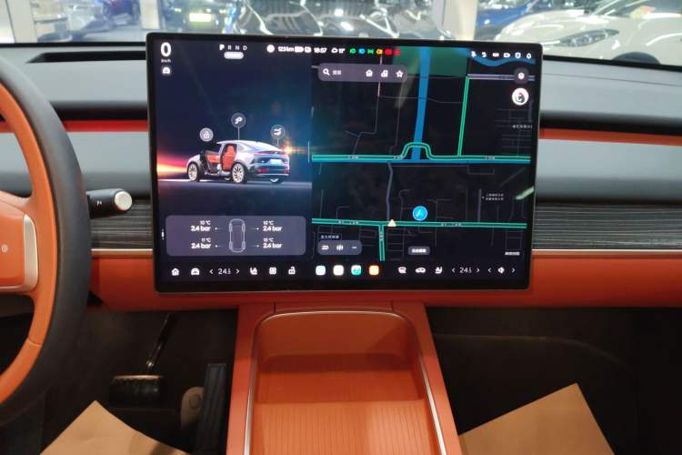 Used ONVO L60 2024 60 kWh Rear-Drive Version