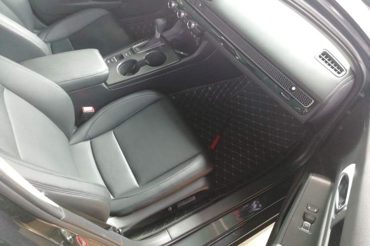 Used Honda Civic 2022 240TURBO CVT Dynamic Edition