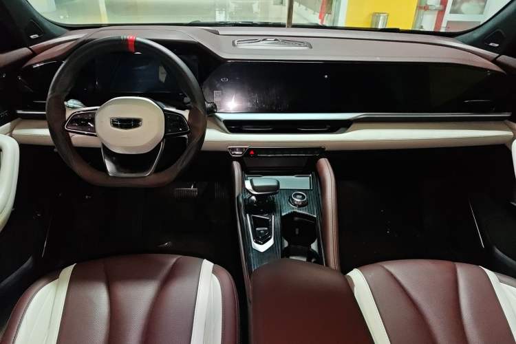 Used Geely Auto Monjaro L 2021 2.0TD DCT EVO Two-Wheel-Drive Flagship Version
