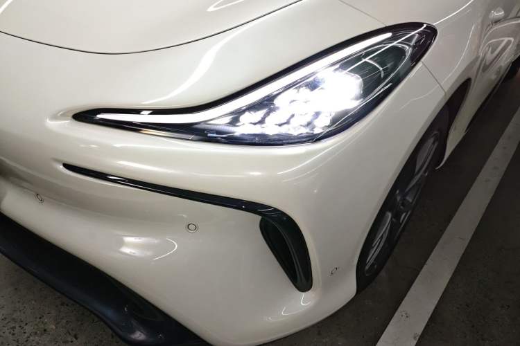 Used  LS6 2023 Max Standard Edition
