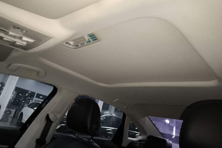 Used Volkswagen Lavida 2021 1.5L Automatic Comfort Edition
