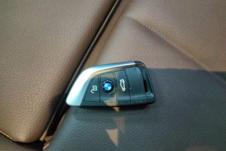 Used BMW X1 2022 sDrive25Li Leading Model
