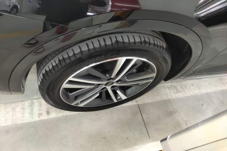 Used Audi Q5L 2021 40 TFSI Fashionable and Elegant Model