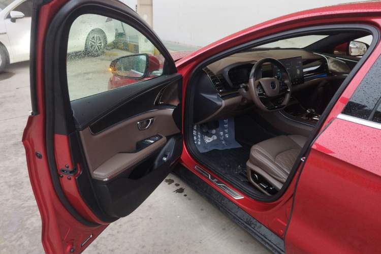 Used BYD Han 2020 EV Four-Wheel Drive High-Performance Flagship Model