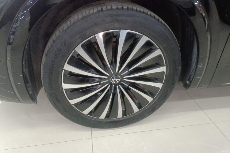 Used Volkswagen Viloran 2020 380TSI Prestige Edition
