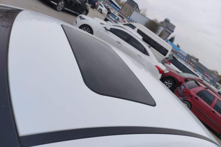 Used Chery Arrizo 5 2016 1.5L CVT Lingrui Edition