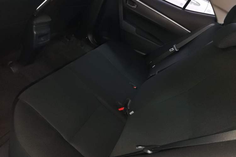 Used Toyota Corolla 2017 Revised Version 1.2T S-CVT GL