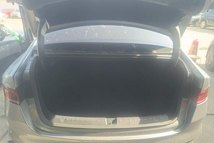 Used BYD Qin PLUS 2021 EV 400KM Luxury Model