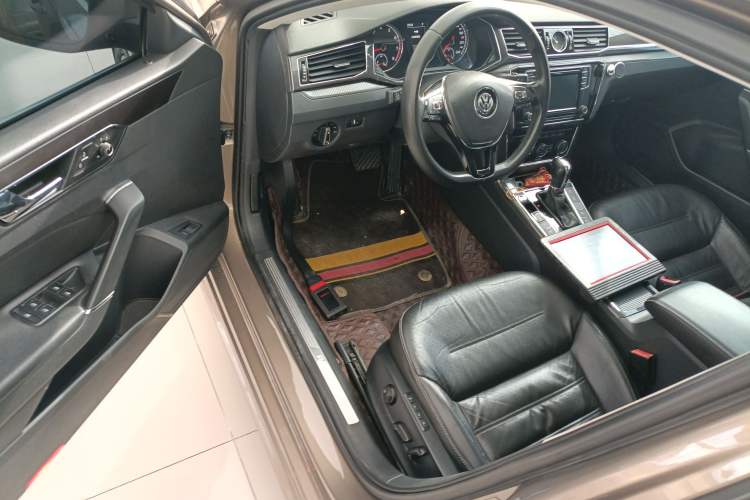 Used Volkswagen Passat 2016 330TSI DSG Prestige Edition
