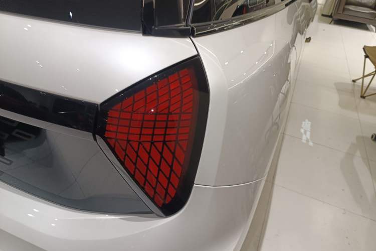 Used  Electric MINI COOPER JCW 2025 JOHN COOPER WORKS
