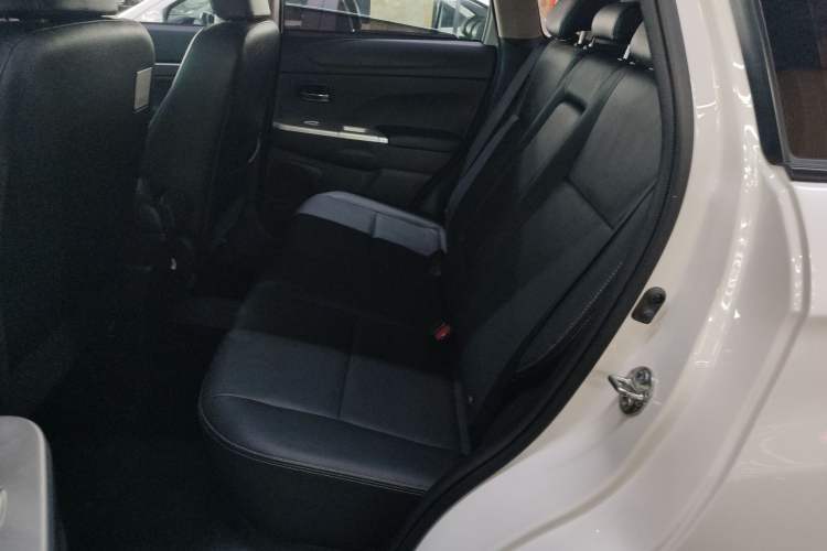 Used Mitsubishi ASX 2018 2.0L CVT Two-Wheel Drive Deluxe Edition