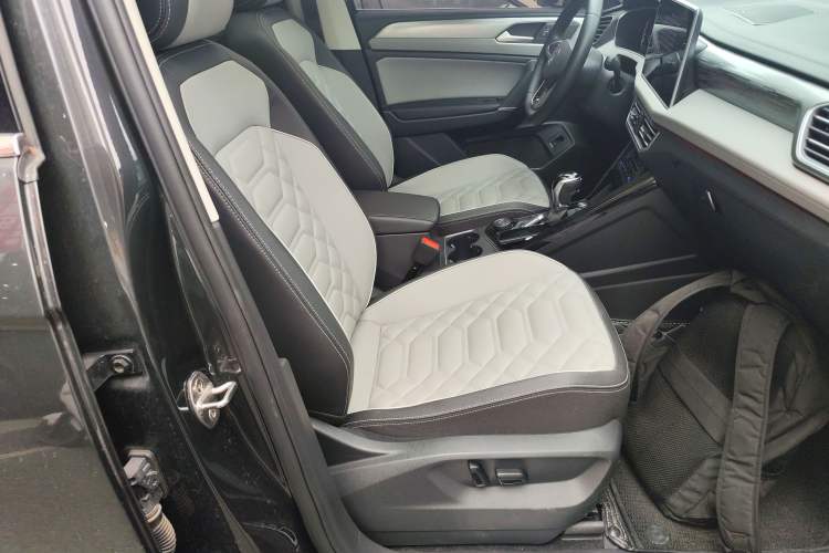 Used Volkswagen Tayron 2023 Revised Version 380TSI All-Wheel Drive R-Line High-Energy Edition