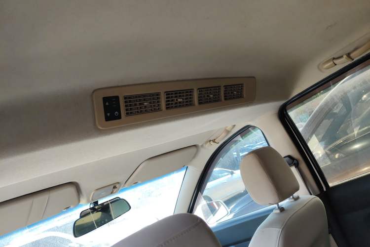 Used Wuling Hongguang 2016 1.5L Restyled S Comfort Version
