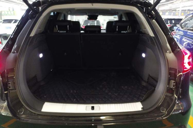 Used Hongqi HS5 2019 2.0T Smart Connect Flagship All-Wheel-Drive Version
