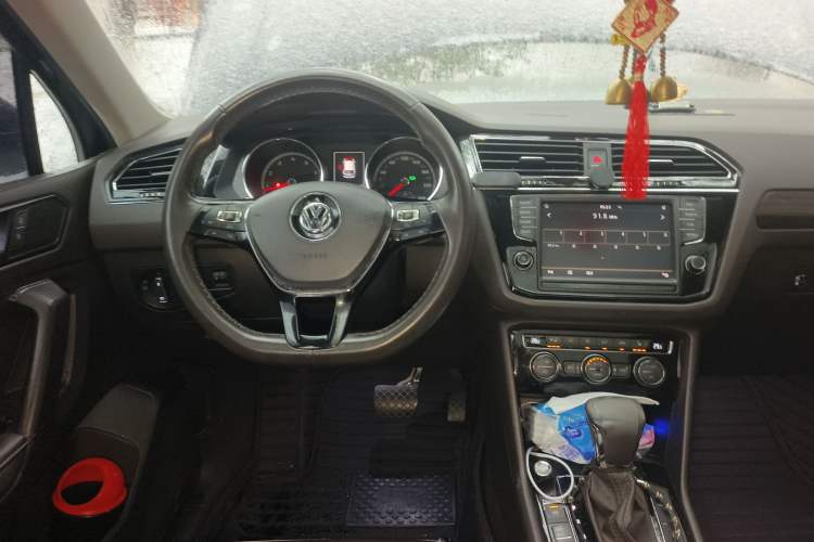 Used Volkswagen Tiguan L 2018 330TSI Automatic Two-Wheel Drive Luxury Edition
