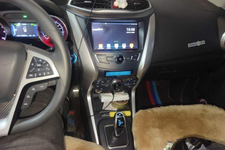 Used BYD Yuan New Energy 2018 EV360 Smart Connected Cool Model