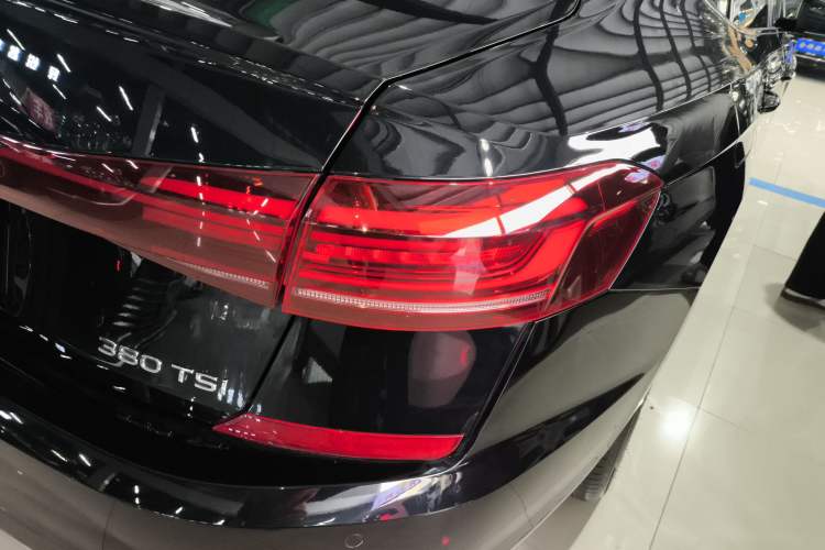 TDK.VehicleDetails.img