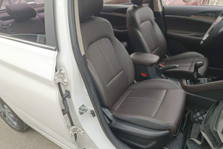 Used Changan Eado DT 2019 1.6L Manual Enjoyment Model China VI Standard
