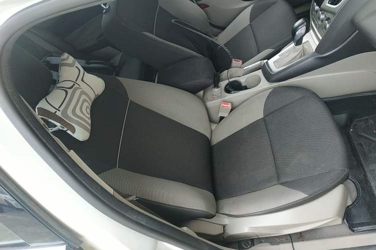 Used Ford Focus 2012 Sedan 1.6L Automatic Comfort Model
