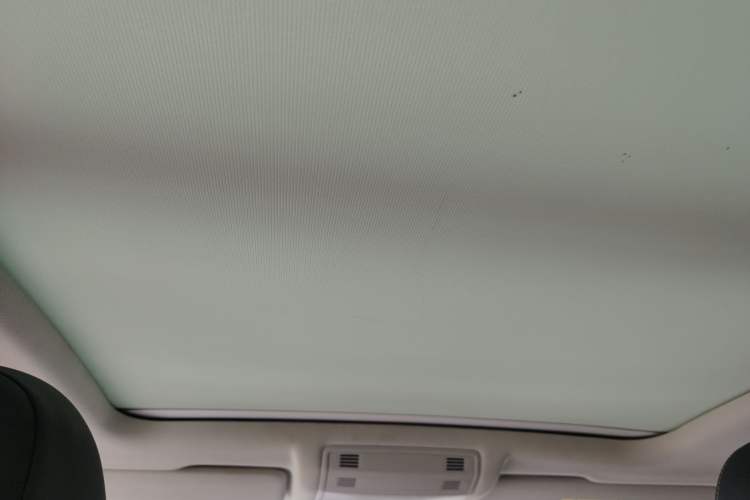 Used Volkswagen T-ROC 2020 280TSI DSG Two-Wheel Drive Comfort Version
