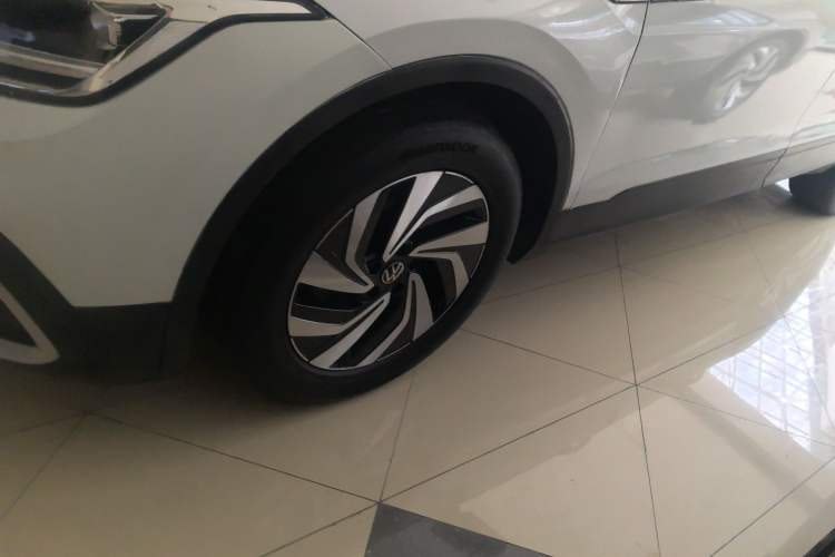 Used Volkswagen Tiguan L 2023 330TSI Automatic Two-Wheel Drive Comfort Edition