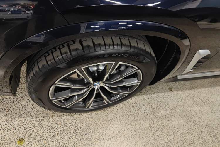 Used BMW X5 2023 xDrive 30Li M Sport Package