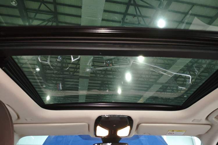 Used BMW 3 Series 2021 Second Facelift 325Li M Sport Package
