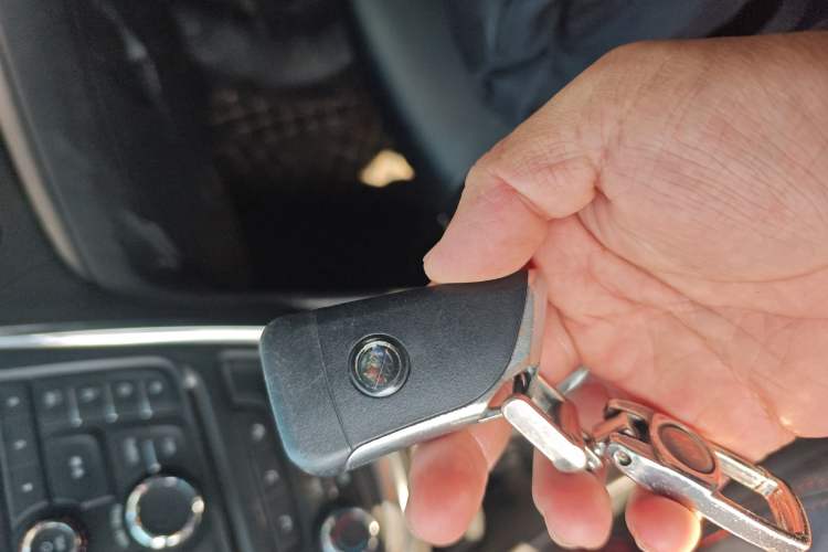 Used Buick Encore 2014 1.4T Automatic Two-Wheel Drive Urban Elite Model
