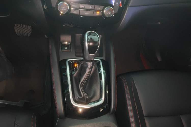 Used Nissan Qashqai 2023 Classic 2.0L CVT XV Comfort Edition
