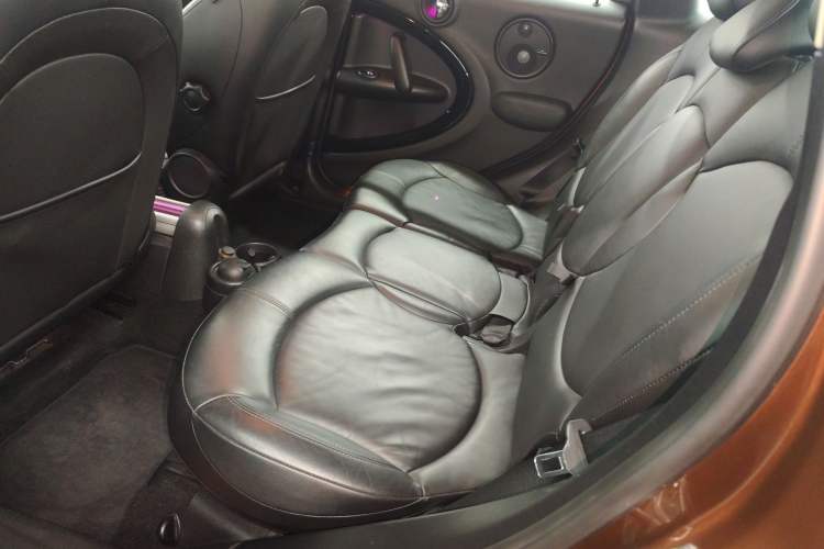 Used  Countryman 2014 1.6L COOPER Excitement
