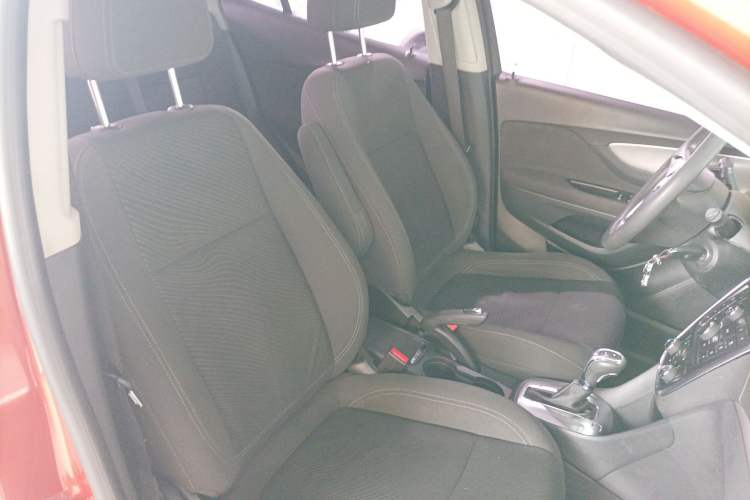 Used Buick Encore 2014 1.4T Automatic Two-Wheel Drive Urban Elite Model