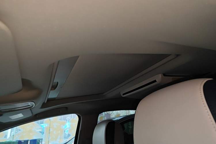 Used Buick GL8 2020 ES Land Cruiser 653T Comfort Edition