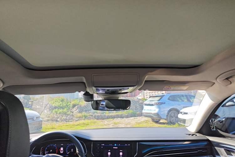 Used Volkswagen Passat 2024 380TSI Dragon Glory Edition
