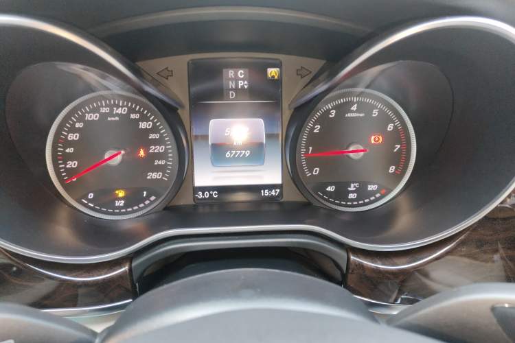 Used Mercedes-Benz V-Class 2018 V 260 Prestige Edition China VI