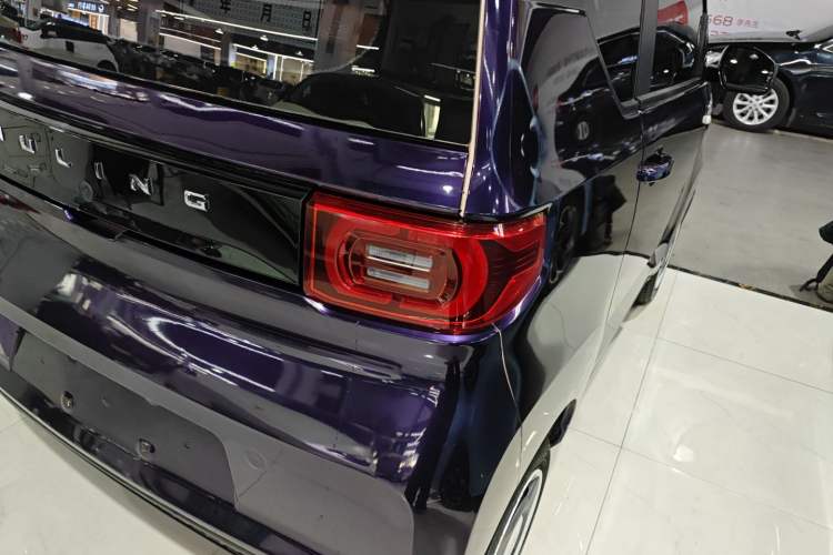 Used Wuling Hongguang MINIEV 2022 Macaron Premium Model – Lithium Iron Phosphate
