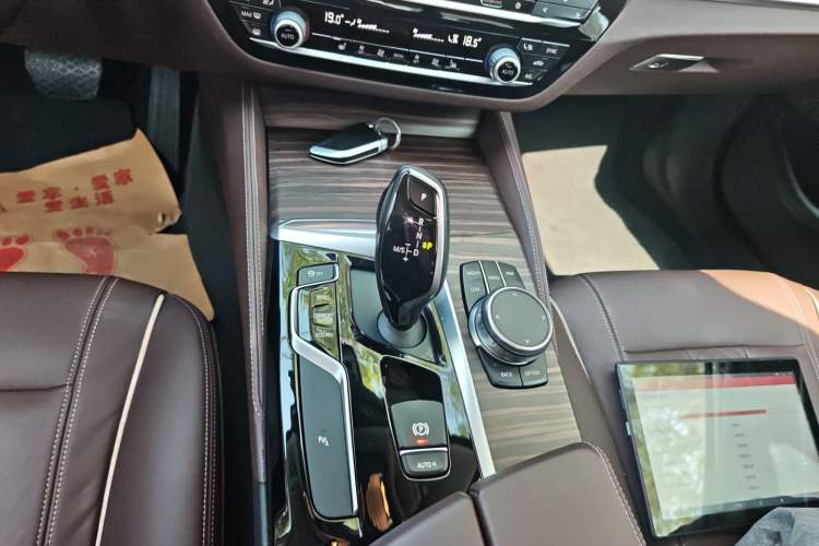 Used BMW 5 Series 2018 530Li Leading Edition Luxury Package