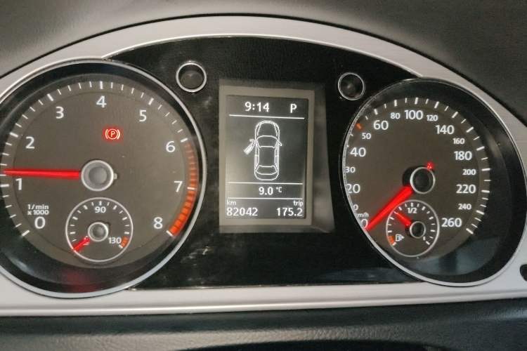 Used Volkswagen Magotan 2013 1.8TSI Premier Model
