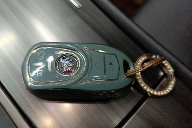 Used Buick LaCrosse 2022 652T Luxury Version
