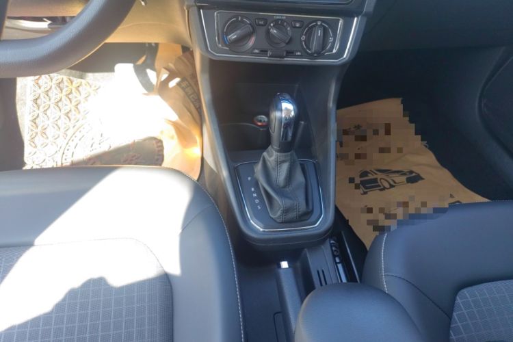 Used Volkswagen Santana 2016 1.6L Automatic Comfort Edition