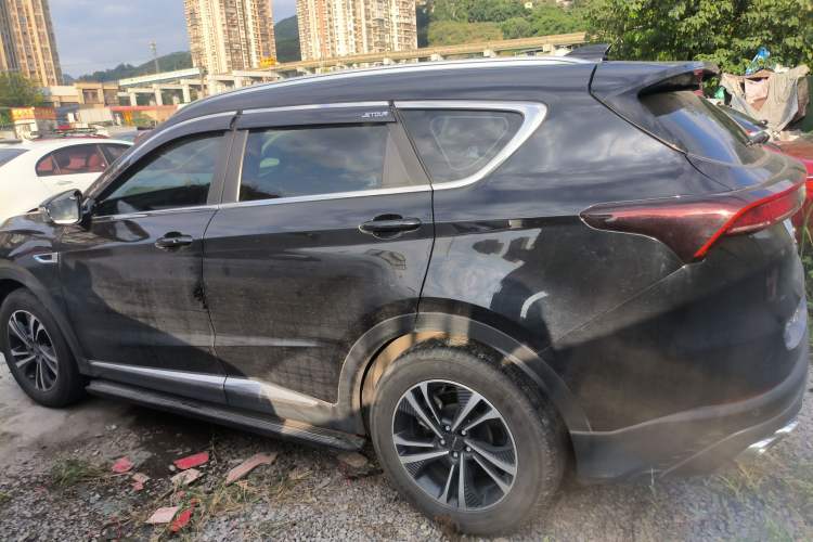 Used Jetour X70 PLUS 2021 1.5T DCT Mountain 7-Seater
