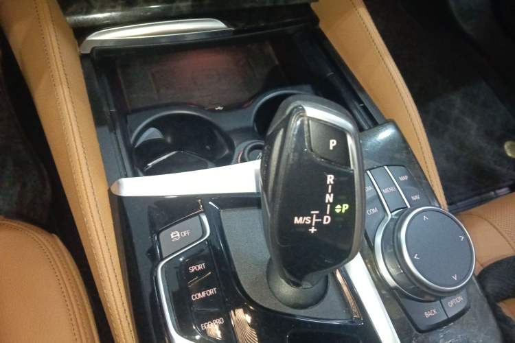 Used BMW 5 Series 2020 530Li Leading Model M Sport Package
