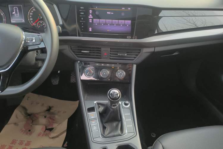 Used Volkswagen Bora 2021 1.5L Manual Comfort Smart Connect Edition
