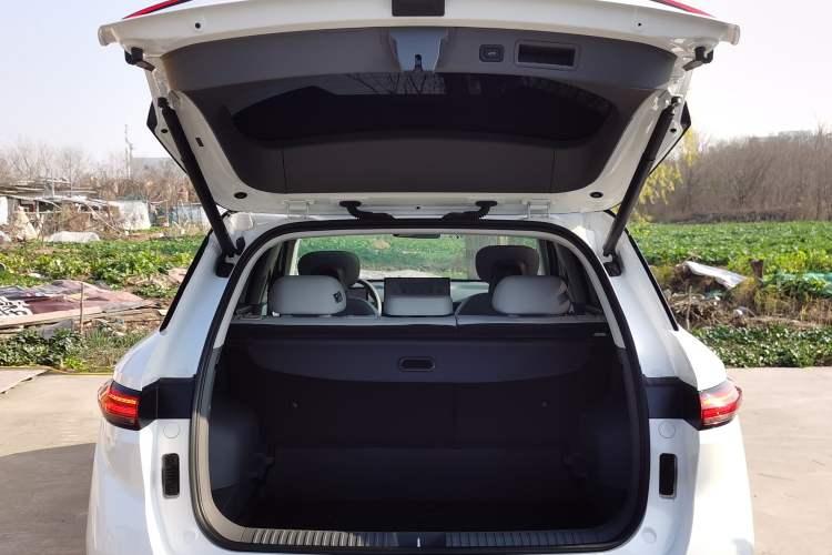 Used Bestune Yueyi 03 2025 445km Joyful Edition