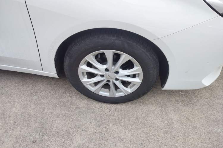 Used Roewe i5 2023 1.5L CVT Luxury Edition