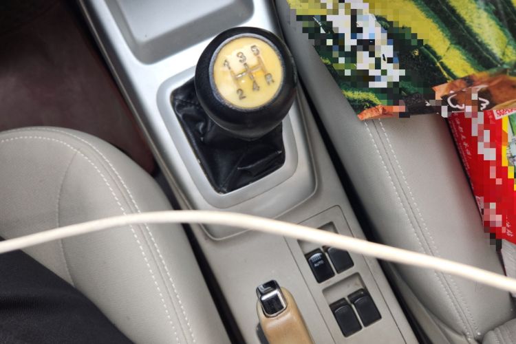 Used Changan Alsvin V3 2012 1.3L Manual Comfort Version China IV Standard
