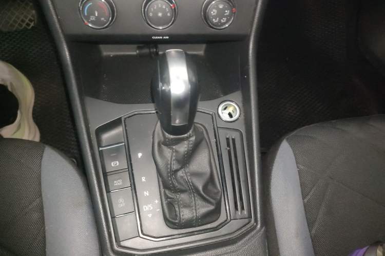 Used Volkswagen Lavida 2023 1.5L Automatic De Yi Edition
