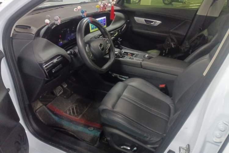 Used Dongfeng Aeolus Huge 2024 Mach Power 1.5T Luxury Model