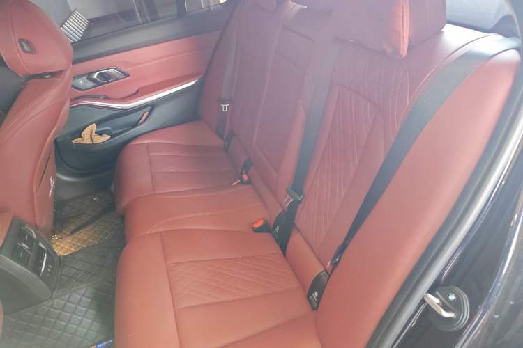 Used BMW 3 Series 2025 330Li M Sport Shadowline Package