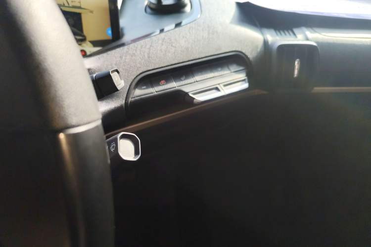 Used Baojun KiWi EV 2022 Artist Lite Edition Lithium Iron Phosphate
